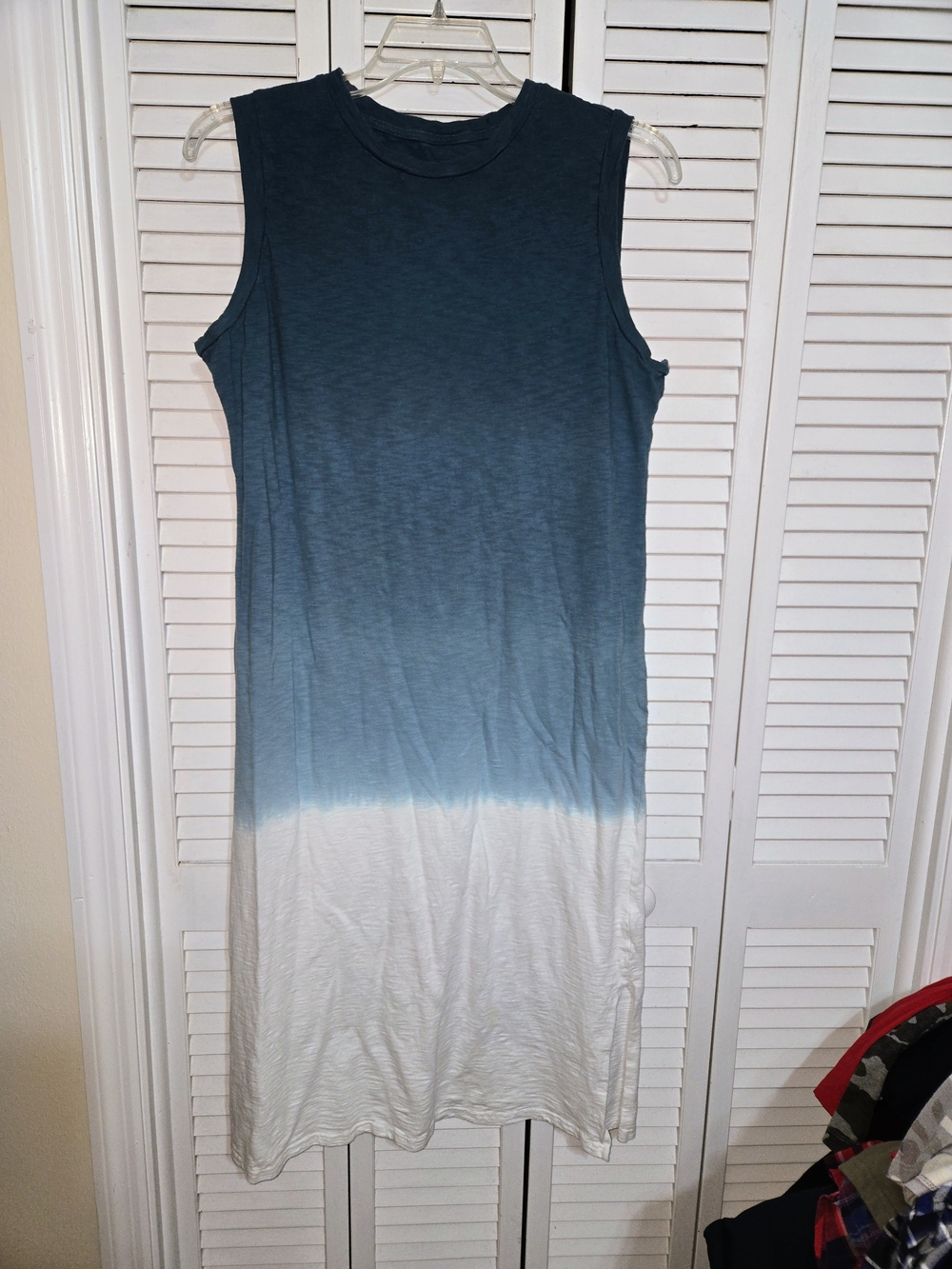 Universal Thread Women's XL Blue-to-White Ombre Sleeveless Maxi Dress